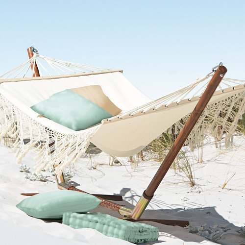 Amazing Outdoor Hammock
