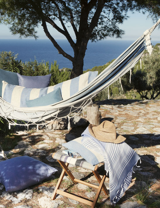 Amazing Outdoor Hammock