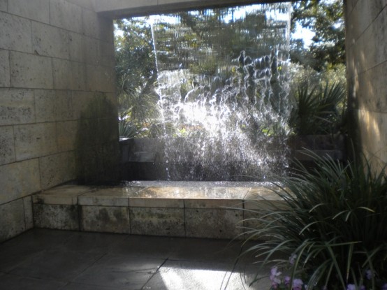 Amazing Outdoor Water Walls