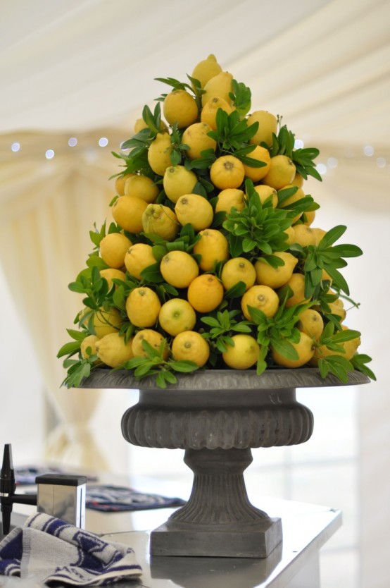 restaurant christmas decoration ideas Citrus christmas lemon topiary decorations decor table centerpieces centerpiece fruit floral decoration aromatic buffet lemons arrangements arrangement digsdigs ll happywedd
