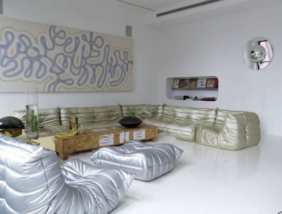 Artist Contemporary House Interior