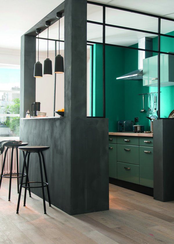 Awesome Bold Decor Ideas For Small Kitchens