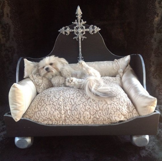 36 Awesome Dog Beds For Indoors And Outdoors - DigsDigs