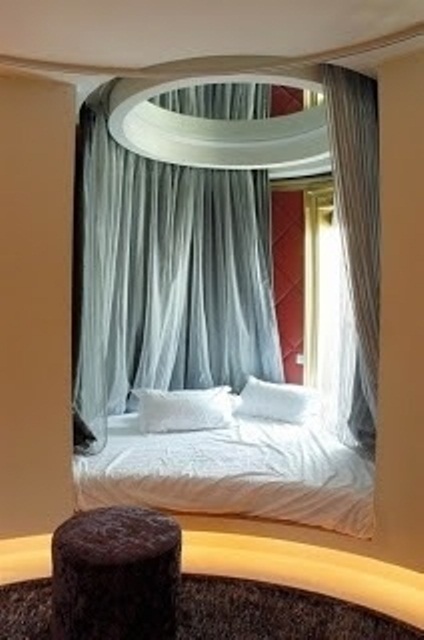 Awesome Hidden Beds To Save The Space