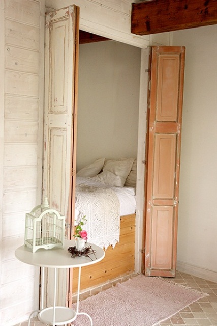 Awesome Hidden Beds To Save The Space