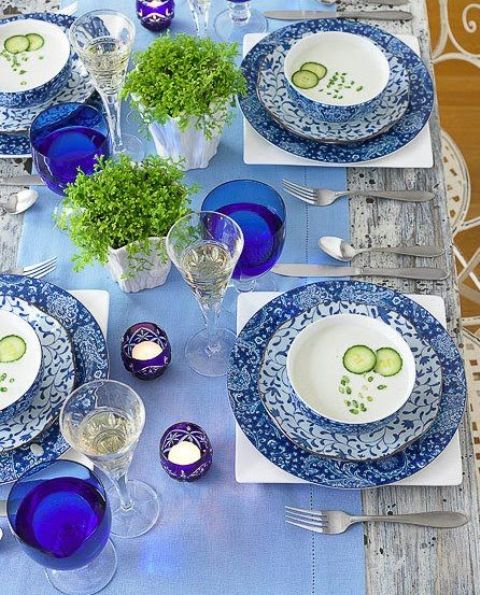 Awesome Midsummer Table Settings