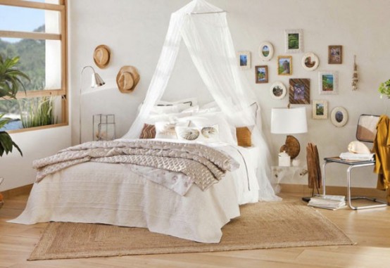 23 Dreamy And Practical Mosquito Nets For Your Bedroom ...