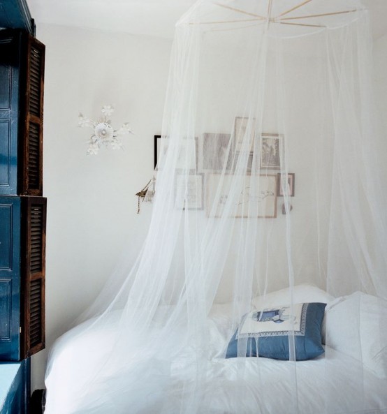 23 Dreamy And Practical Mosquito Nets For Your Bedroom DigsDigs
