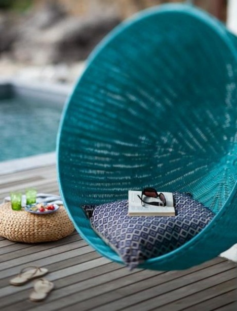 Awesome Outdoor Hanging Chairs