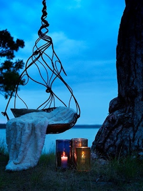 Awesome Outdoor Hanging Chairs