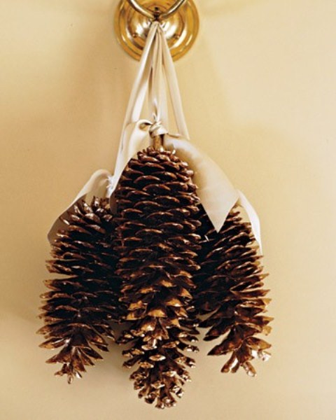 Awesome Pinecone Decorations For Christmas