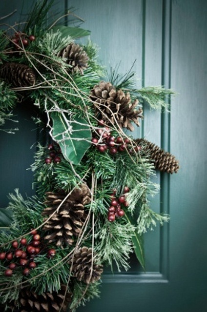 Awesome Pinecone Decorations For Christmas