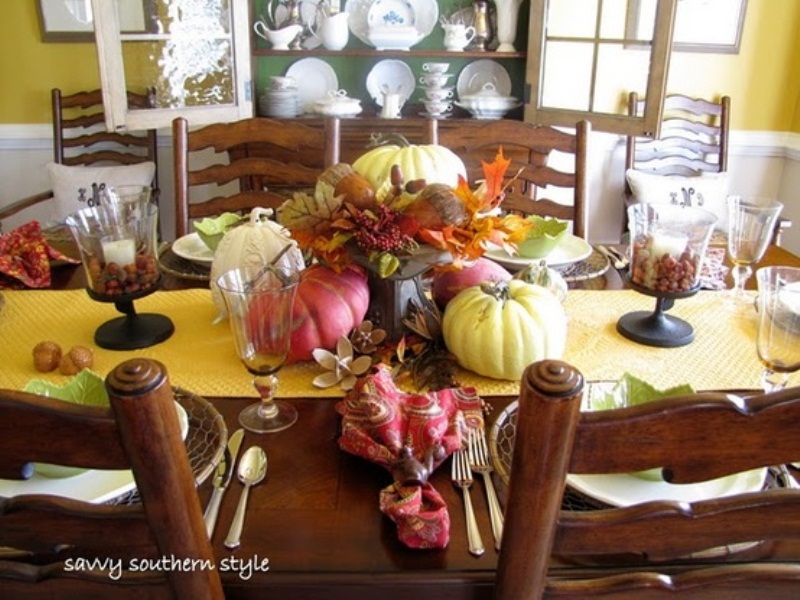 65 Awesome Pumpkin Centerpieces For Fall And Halloween Table - DigsDigs