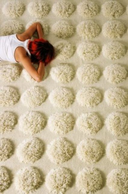 Awesome Rugs That Highlight The Floor