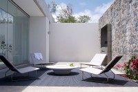 azuris-ocean-house-for-indoor-and-outdoor-living-9