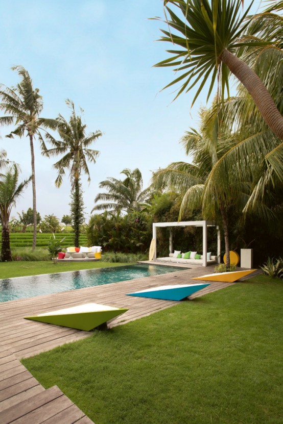 Bali House Designed In Colonial And Pop Art Style