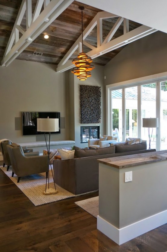 Beautiful Alamo Farmhouse Designed For Outdoor Living
