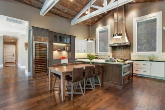 Beautiful Alamo Farmhouse Designed For Outdoor Living