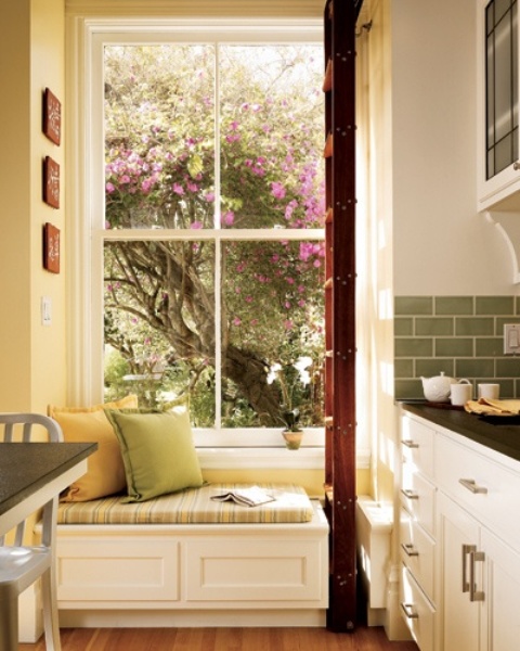 Beautiful And Cozy Nooks By The Window