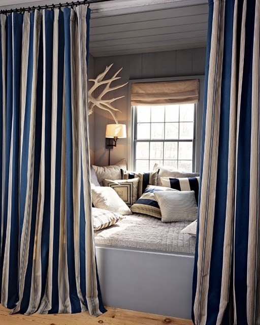 Beautiful And Cozy Nooks By The Window