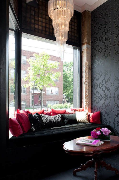 Beautiful And Cozy Nooks By The Window