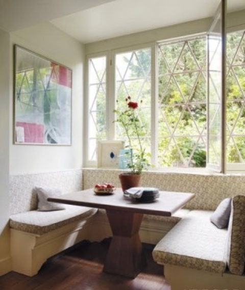 Beautiful And Cozy Nooks By The Window