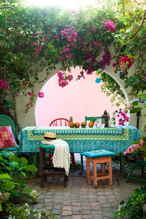 37 Beautiful Bohemian Patio Designs - DigsDigs