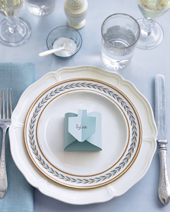 Beautiful Table Settings For Hanukkah