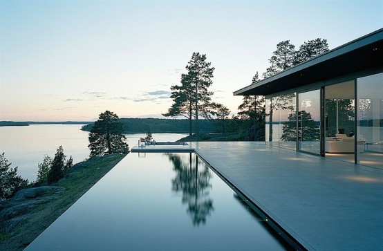 Best Lakeside House