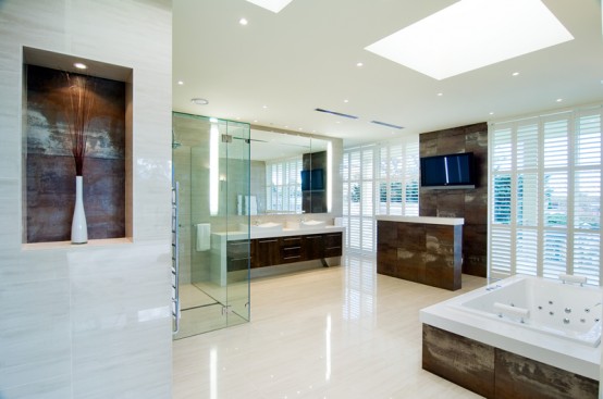 big luxury bathroom