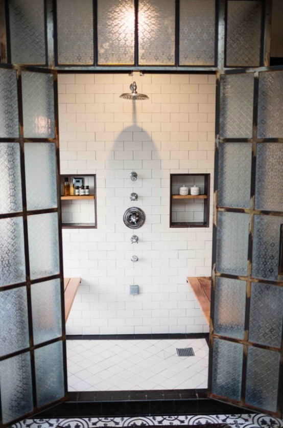 Black And White Bathroom Design With A Retro Vibe