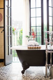 Black And White Bathroom Design With A Retro Vibe