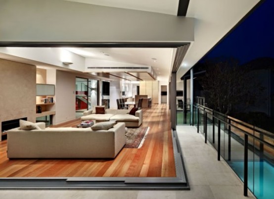 Black And White Two Pavillions House Design