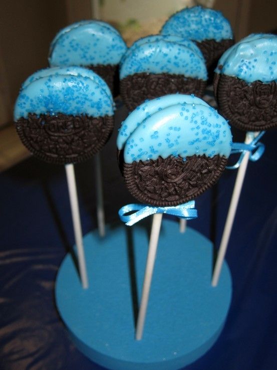 blue oreo pops for a boy baby shower