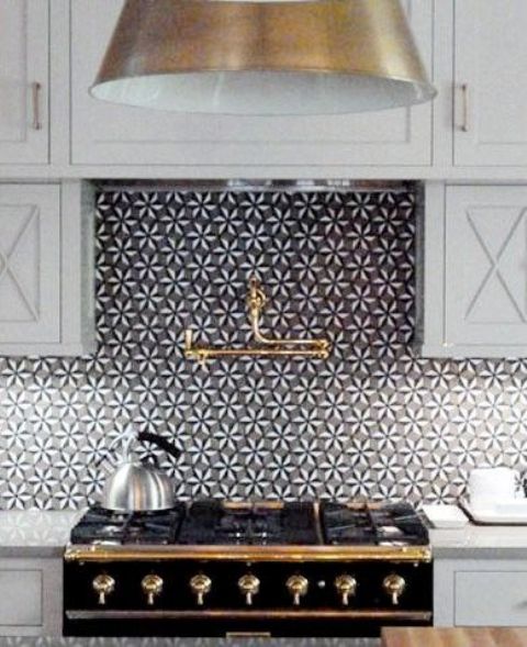 26 Bold Mosaic Kitchen Backsplashes To Get Inspired - DigsDigs