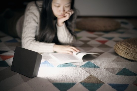 Raise To Switch On: Brick Lamp With A Rechargeable Battery