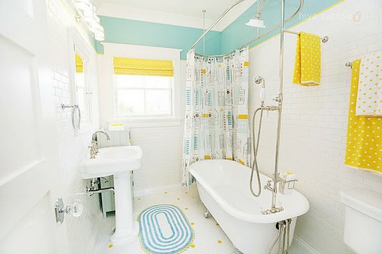 Bright And Cheerful Bathroom With Colorful Accents