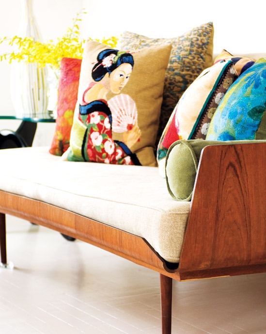 Bright Apartment With Pop Art Details