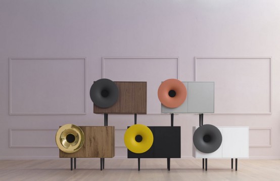Caruso Music Cabinet With A High-Definition Speaker Outfitted