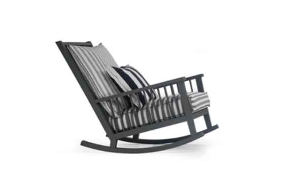 Casual Scandinavian Inspired Rocking Chair By Gervasoni