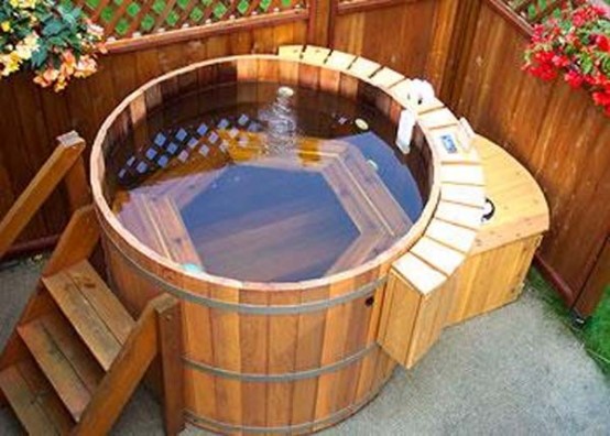 Natural Cedar Hot Tubs For Outdoors Digsdigs