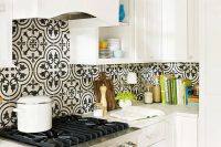 ceramic-tiles-kitchen-backsplashes-that-catch-your-eye-12