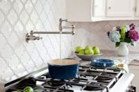 ceramic-tiles-kitchen-backsplashes-that-catch-your-eye-15