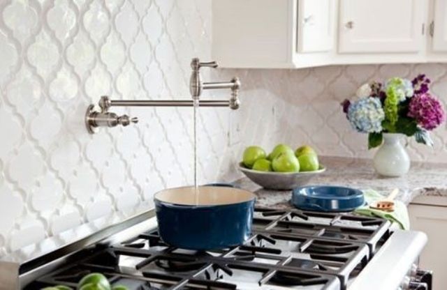 Ceramic Tiles Kitchen Backsplashes That Catch Your Eye