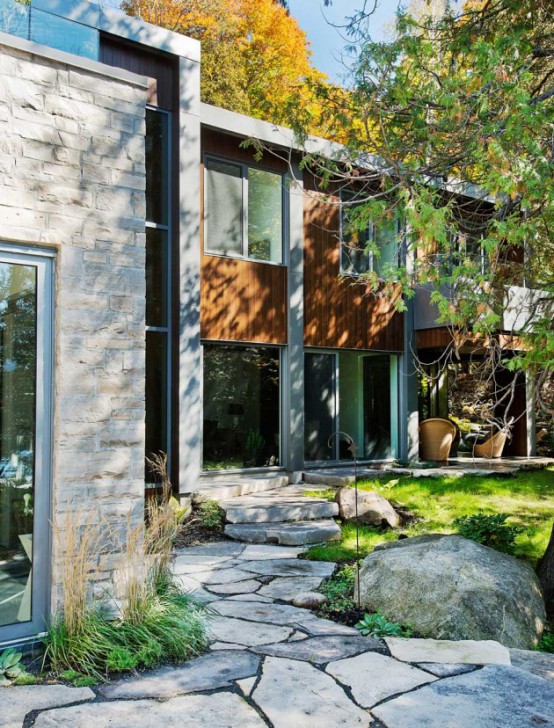 Chalet Lac Gate Inspired By The Surrounding Landscape