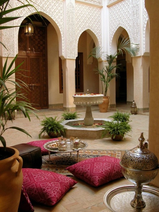 charming morocco style patio designs 45 554x738