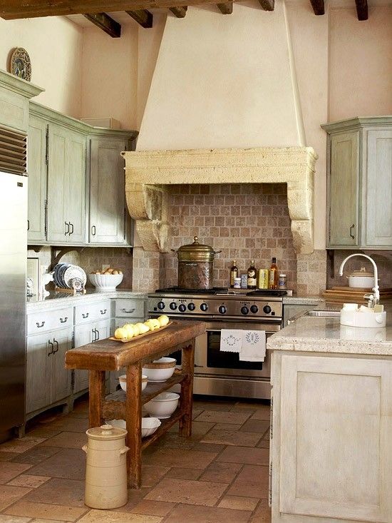 35 Charming ProvenceStyled Kitchens You’ll Never Want To Leave DigsDigs