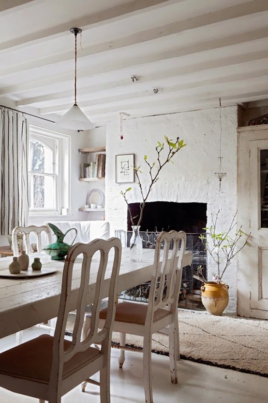 Charming Shabby Chic White House In London