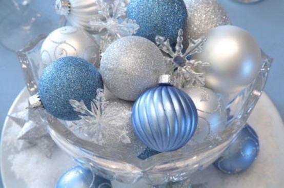 75 Charming Winter Centerpieces Digsdigs Charming Winter Centerpieces