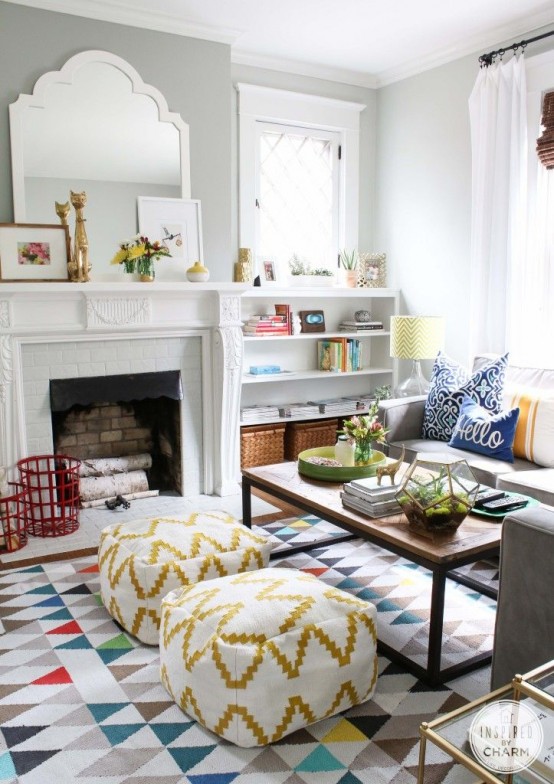 49 Cheerful Summer Living Room Décor Ideas - DigsDigs